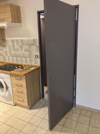  Appartement à louer 3 pièces 38 m²