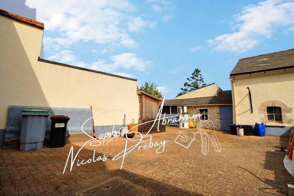 Vente Maison Maison en pierres avec cour close de murs et dépendances Toury