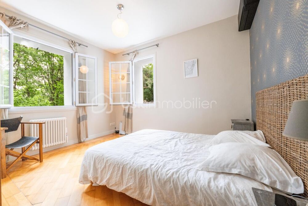 � vendre  Maison Gatti�res (06510)