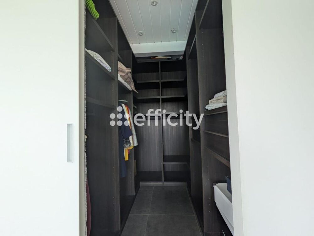 � vendre  Maison Chamb�ry (73000)