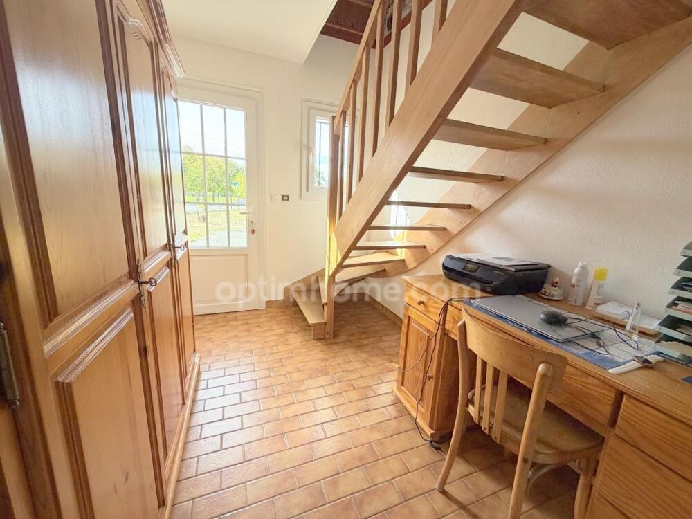 Vente Maison Maison familiale 5 chambres avec son charme régional, confort et beaux volumes, excellent DPE C Chatres sur cher