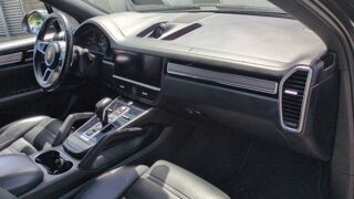 Cayenne 3.0 V6 462 e-Hybrid 4X4 Tiptronic 8 - Automatique Toit ouvra 2020 occasion 44000 Nantes