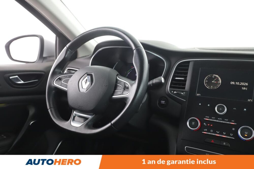 M&eacute;gane 1.5 dCi Energy Intens 110 ch 2018 occasion 92130 Issy-les-Moulineaux