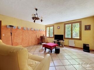  Maison à vendre 13 pièces 264 m²