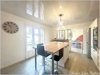  Maison � vendre 10 pi�ces 220 m�