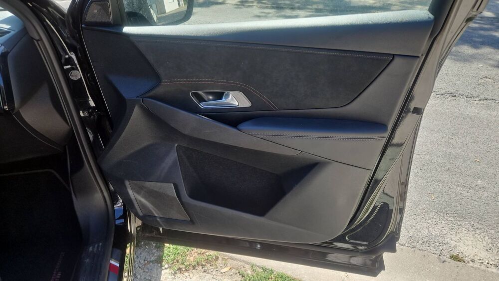 DS7 1.6 THP 225 Hybride e-EAT8 Performance Line + - Automatique 2021 occasion 17000 La Rochelle