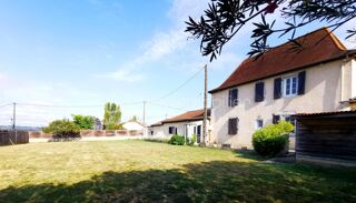  Propriété/château à vendre 8 pièces 192 m²