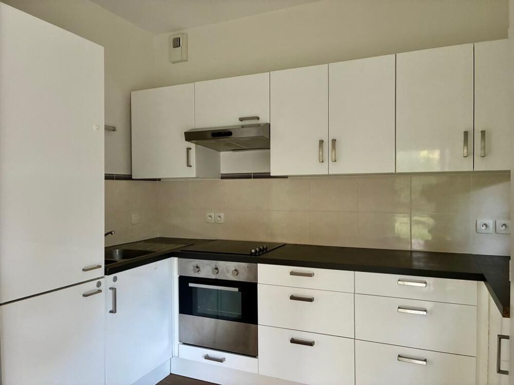 Vente Appartement T4 84 M² AVEC TERRASSE  PARKING COUVERT+ PARKING CLOS ET CAVE Croix