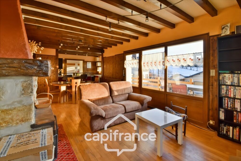 Maison à vendre 9 pièces avec appartement indépendant LES ROUSSES (39)