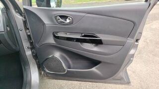 Captur 1.5 DCI ENERGY 90 Intens 2015 occasion 79000 Niort