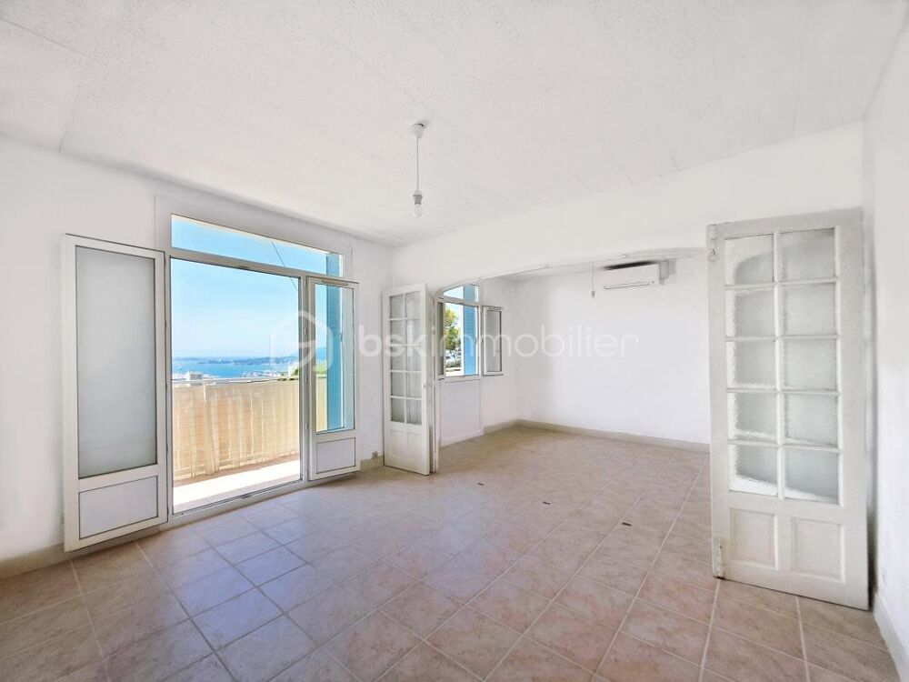 Vente Appartement Faron T3 de 64 m² au 1er étage d'une maison. Garage . vue mer Toulon