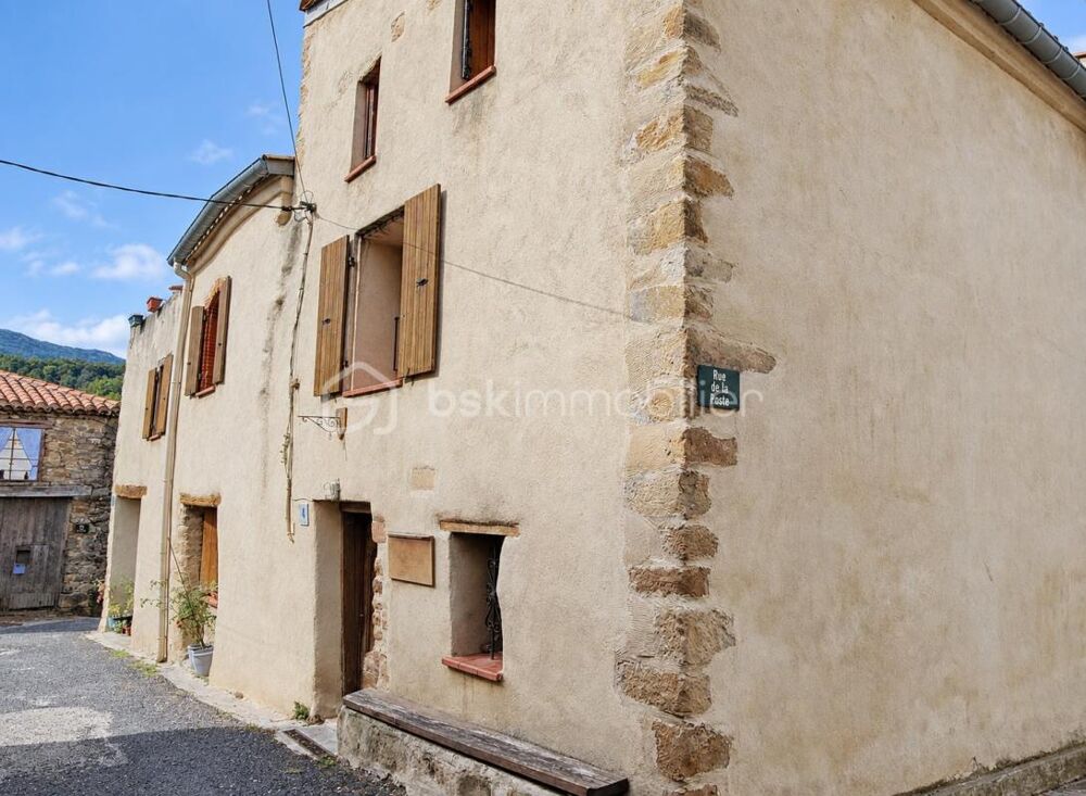MAISON EN PIERRE  5 CHAMBRES  GARAGE  TERRASSE  TERRAIN NON ATTENANT