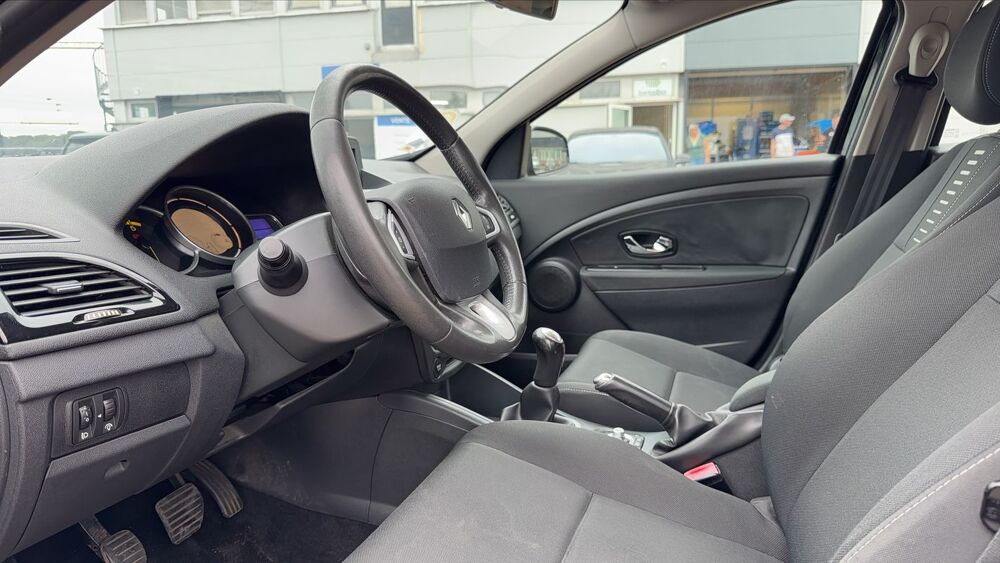 M&eacute;gane 1.5 dCi 90 Ovalie 2012 occasion 76140 Le Petit Quevilly