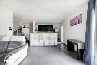  Villa  vendre 4 pices 90 m