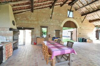  Propri�t�/ch�teau � vendre 6 pi�ces 240 m�