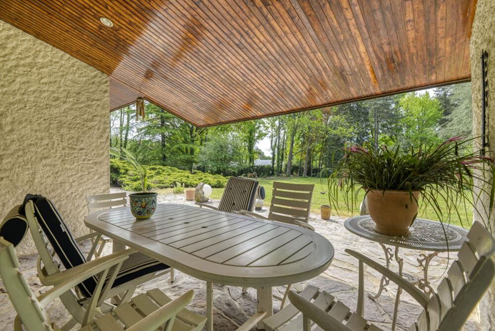 Vente Maison Maison Sautron 8 pièce(s) 260 m2  au coeur d'un parc arboré Sautron