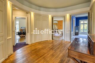  Appartement à vendre 8 pièces 232 m²