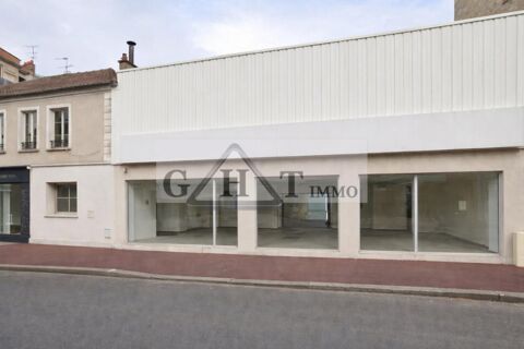   A LOUER LOCAL COMMERCIAL SAINT MAUR DES FOSSES 