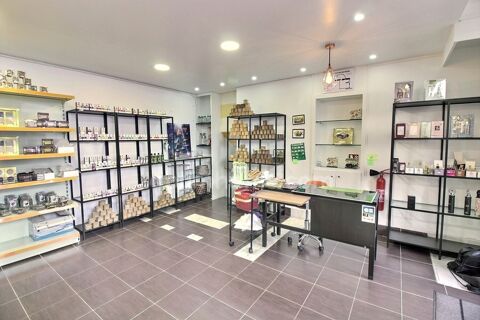 Murs boutique de 33 m2 &agrave; vendre &agrave; POISSY (78) 174000 78300 Poissy