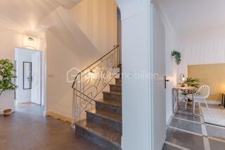  Maison � vendre 11 pi�ces 270 m�