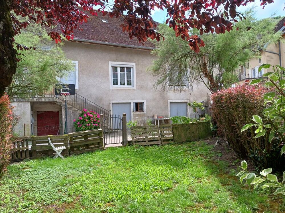 Maison Secteur Macornay 7 pièce(s) 152 m2