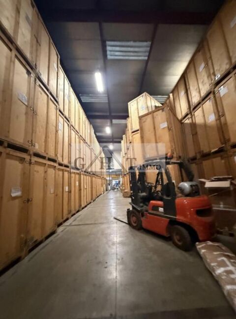 A LOUER UN ENTREPOT DE 490 M2 AVEC (8M HSP) A VILLEBON-SUR-YVETTE 4000 91140 Villebon sur yvette