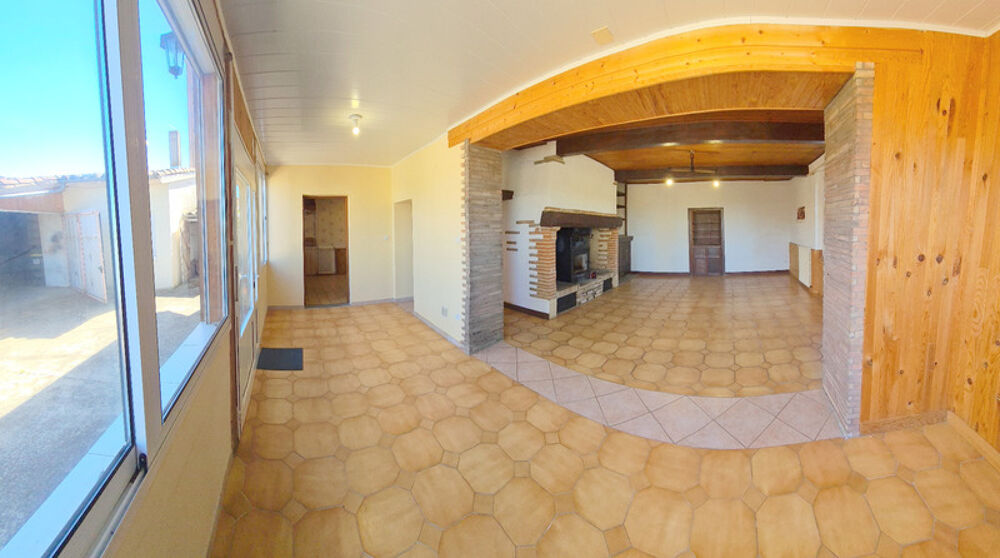 Saint Porquier, maison composé de deux logements (loués), cinq chambres, 252 m², jardin, garages, atelier, entièrement rénové