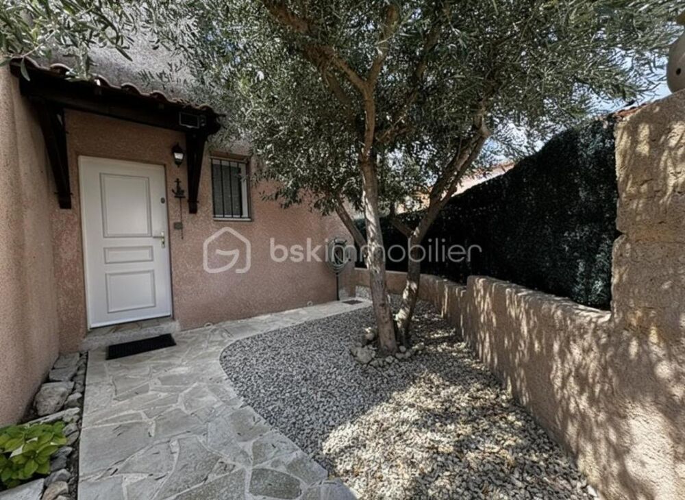 À découvrir ! Maison familiale avec jardin garage et parking au calme