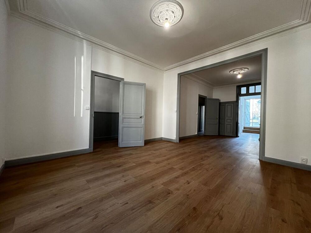 Maison de ville 135 m² 9 pièces à Angoulême