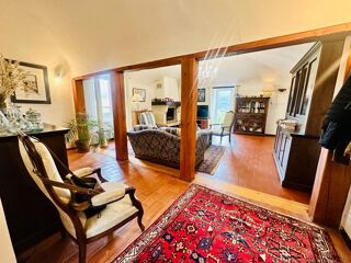  Maison à vendre 8 pièces 211 m²