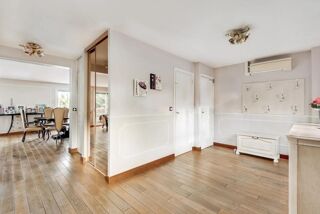  Maison � vendre 8 pi�ces 211 m� Alfortville