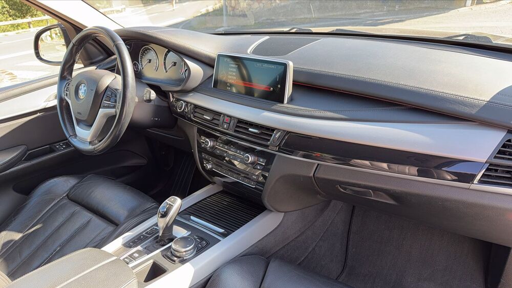 X5 xDrive 30d 258 BVA8 Xline - Automatique 2015 occasion 83600 Frejus