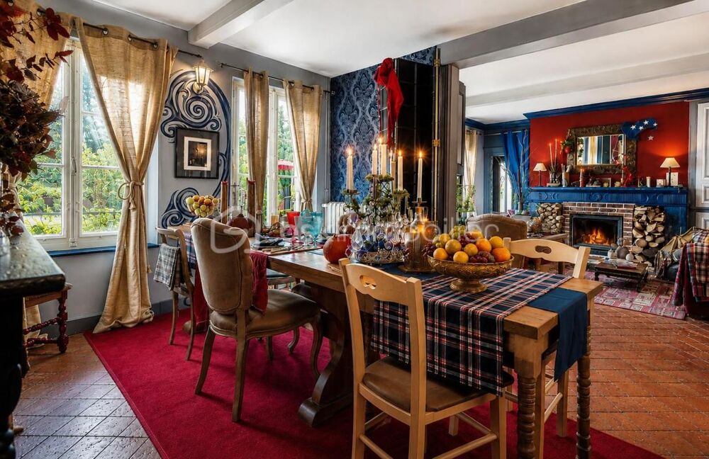 Vente Maison ANCIEN CORPS DE FERME MÉTAMORPHOSÉ EN DOMAINE MAGIQUE ET THÉÂTRALISÉ – 282 m² + DÉPENDANCES – PARC DE 4 800 m² Beauvais