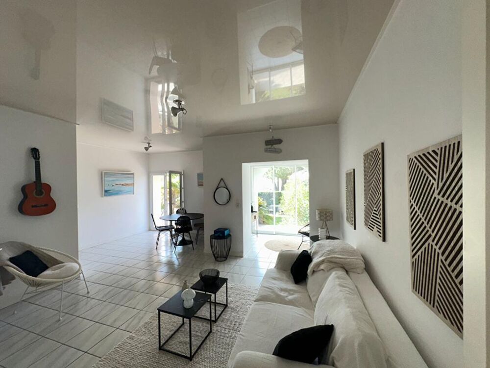 Appartement 3 pièce(s) 69 m2 vue mer