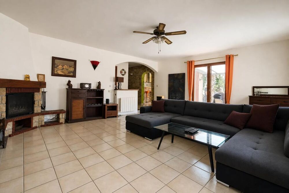 Vente Maison Maison familiale avec piscine – calme absolu – 4 chambres Beziers