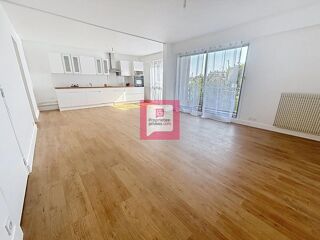  Appartement  vendre 5 pices 84 m