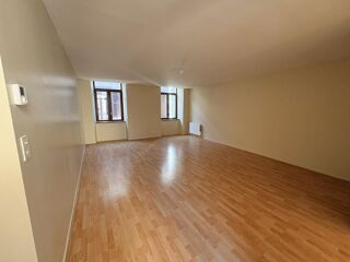  Appartement à louer 3 pièces 75 m²