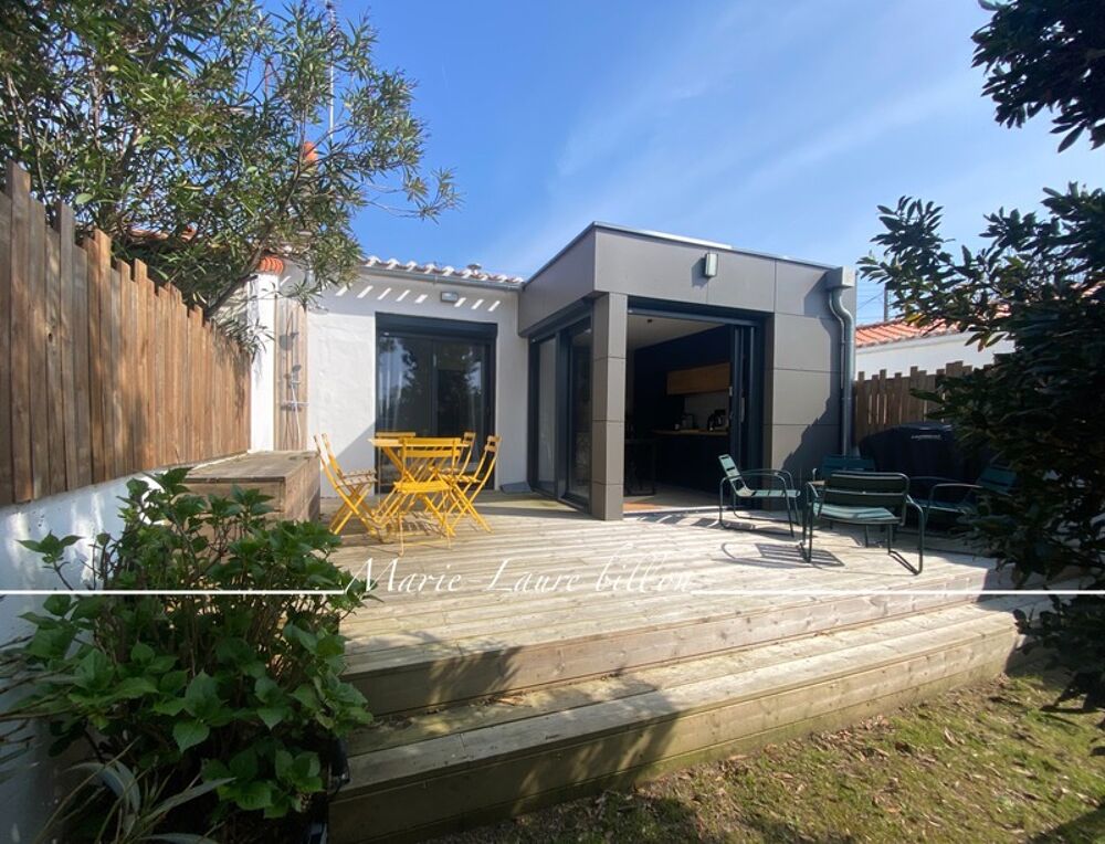 Maison à vendre 3 pièces SAINT GILLES CROIX DE VIE (85), maison 2 chambres avec terrasse-jardinet et courette