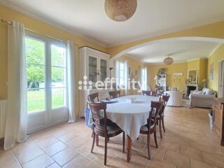  Maison � vendre 9 pi�ces 205 m�