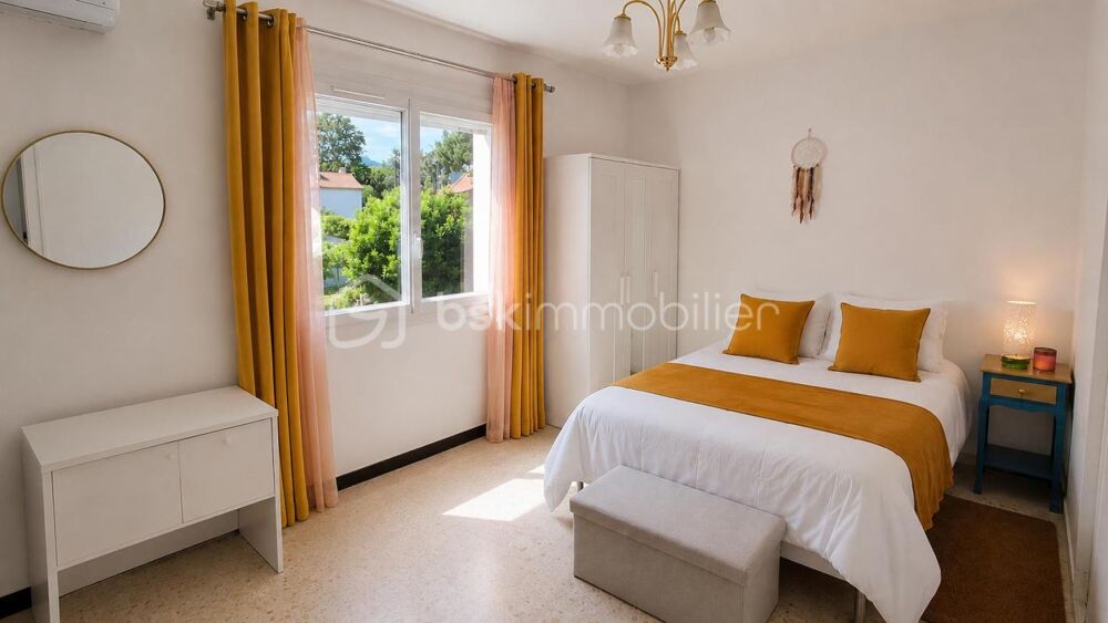 à vendre  Propriété/château Hyères (83400)