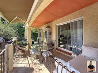 Vente Maison Maison Cotignac 5 pièce(s) 138 m2 Cotignac