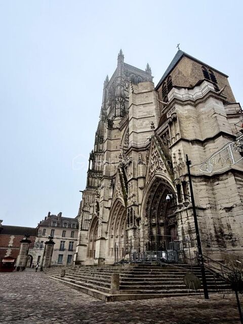 &Agrave; vendre : fonds de commerce id&eacute;alement situ&eacute; &agrave; Meaux!! 97000 77100 Meaux