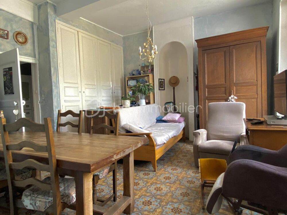 Maison de Ville dans Villeneuve-Sur-Yonne