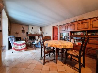  Ferme  vendre 4 pices 140 m
