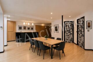  Immeuble à vendre 7 pièces 177 m²