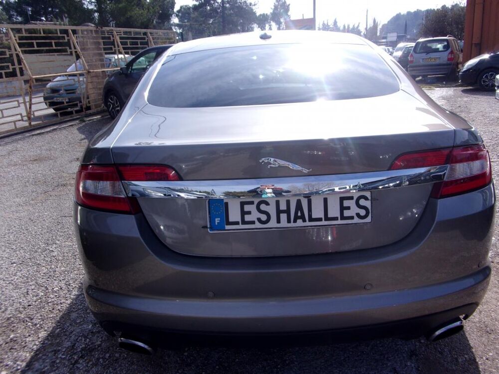 XF 2,7 V6D BI-TURBO 207CV PREMIUM BOITE AUTO 2008 occasion 13510 &Eacute;guilles