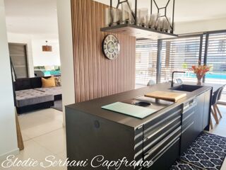  Maison � vendre 7 pi�ces 245 m�