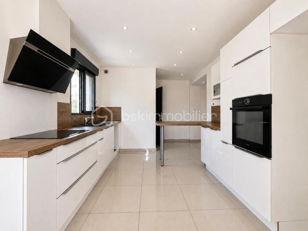 Vente Maison EN EXCLUSIVITÉ – Maison familiale rénovée, DPE A, à deux pas du centre-ville Villefranche sur saone