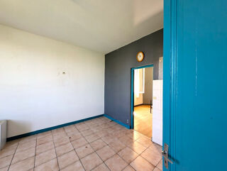  Immeuble � vendre 6 pi�ces 130 m�