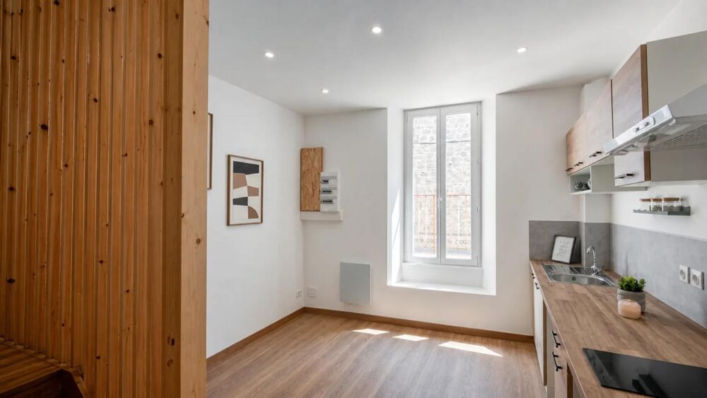 Immeuble en monopropriété avec logement T3 à Vals-les-Bains